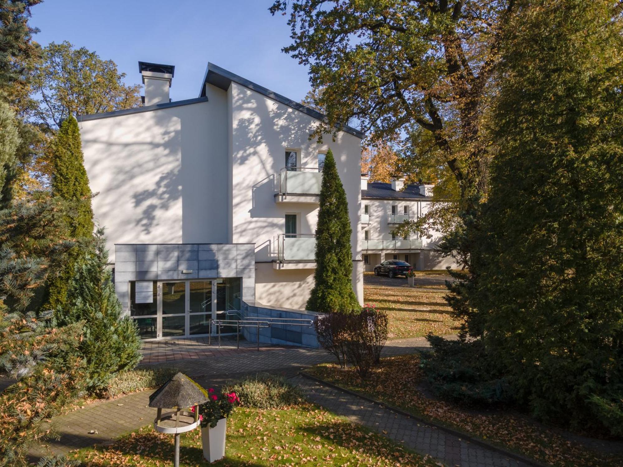 Hotel W Dobieszkowie Strykow Exterior photo
